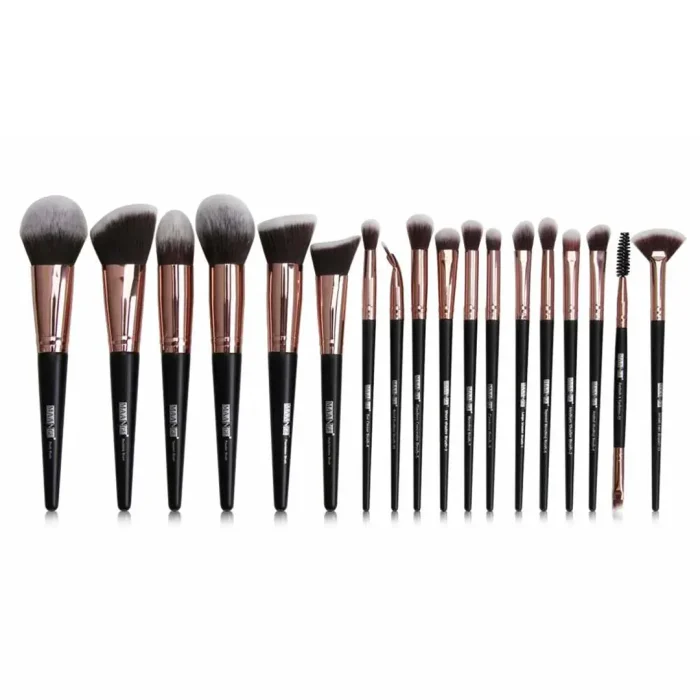 MAANGE 18Pcs Face & Eye Professional Makeup Brushes Set - Black - Image 1