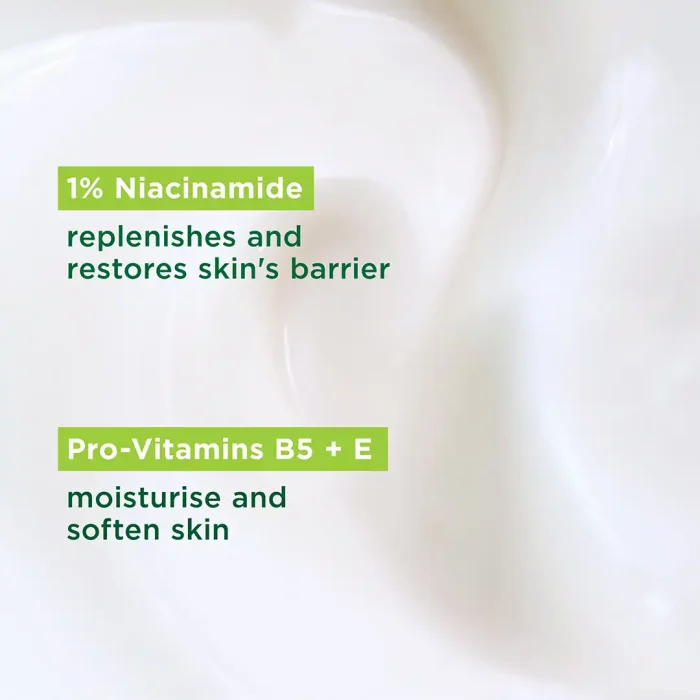Simple Kind to Skin Hydrating Light Moisturiser | Vitamin E & B5 | Lightweight, Non-Greasy Hydration for All Skin Types – 125ml - Image 2